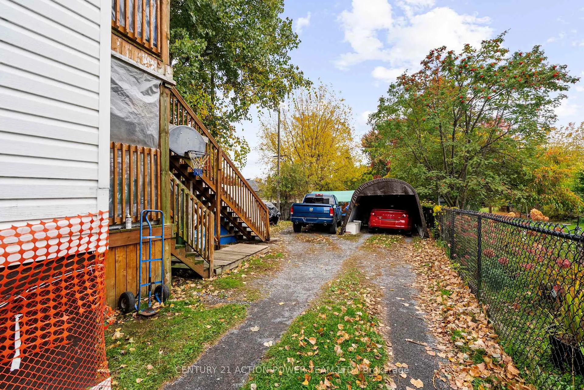Photo 17 of 331 7th Street E, Cornwall — HOMEH