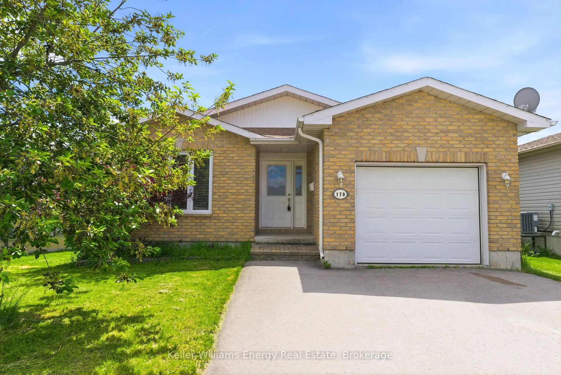 Photo 1 of 170 Nicholas Street, Quinte West, Murray Ward — HOMEH