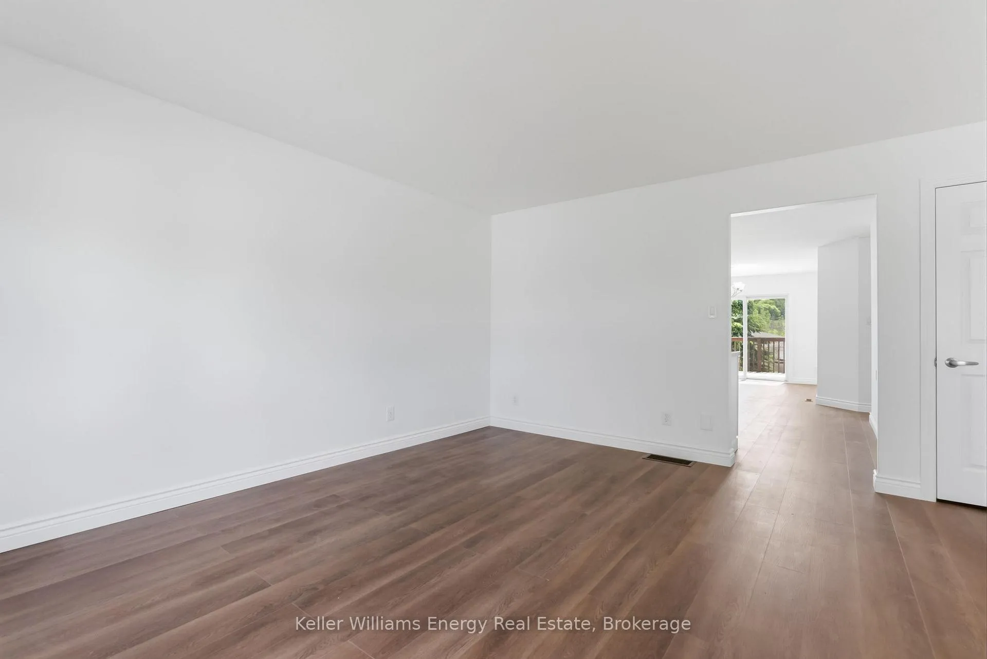 Photo 7 of 170 Nicholas Street, Quinte West, Murray Ward — HOMEH