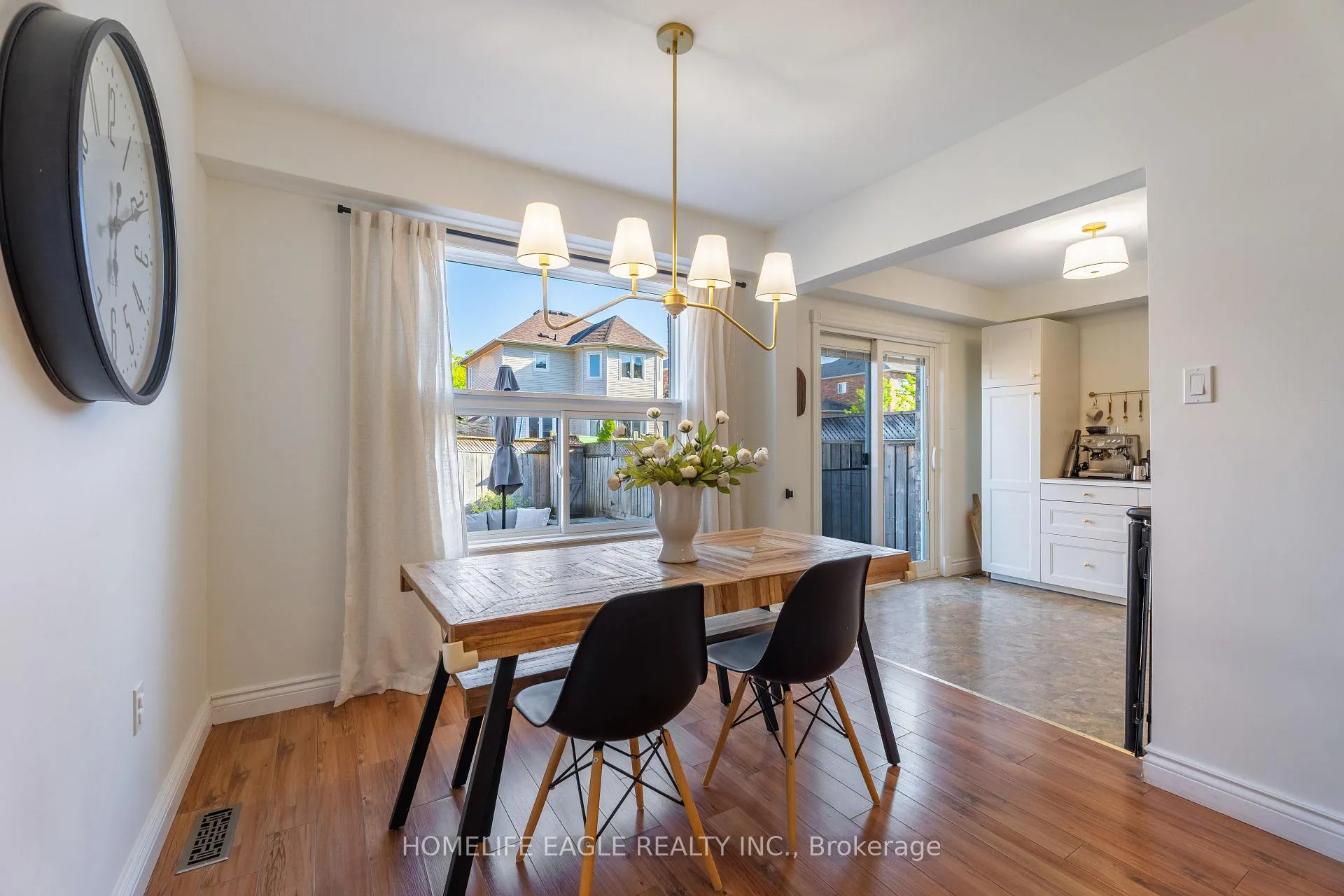 Photo 6 of 97 Crittenden Drive, Georgina, Keswick South — HOMEH