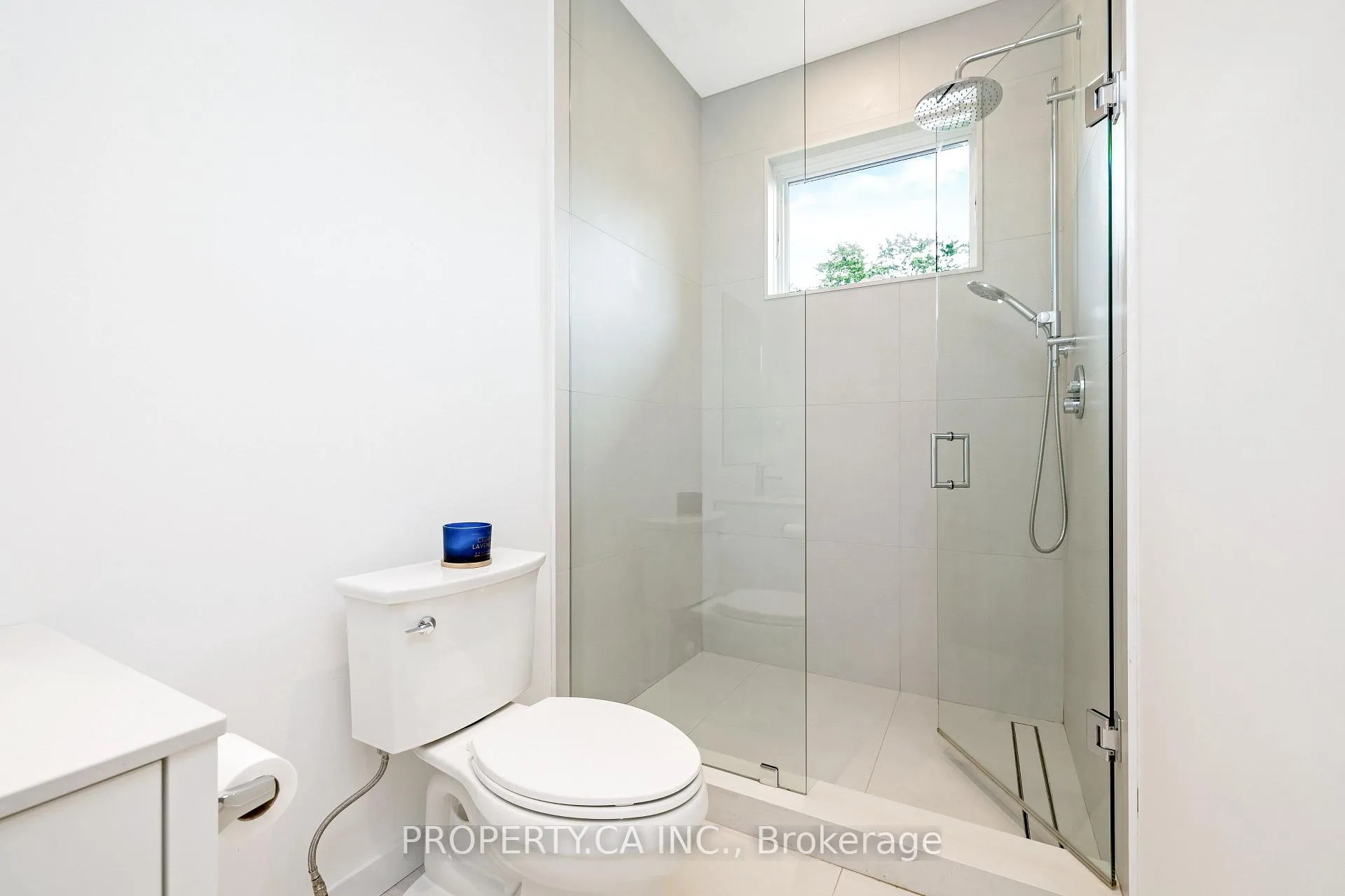 Photo 17 of 14 Belvedere Drive, Oakville, Southwest — HOMEH