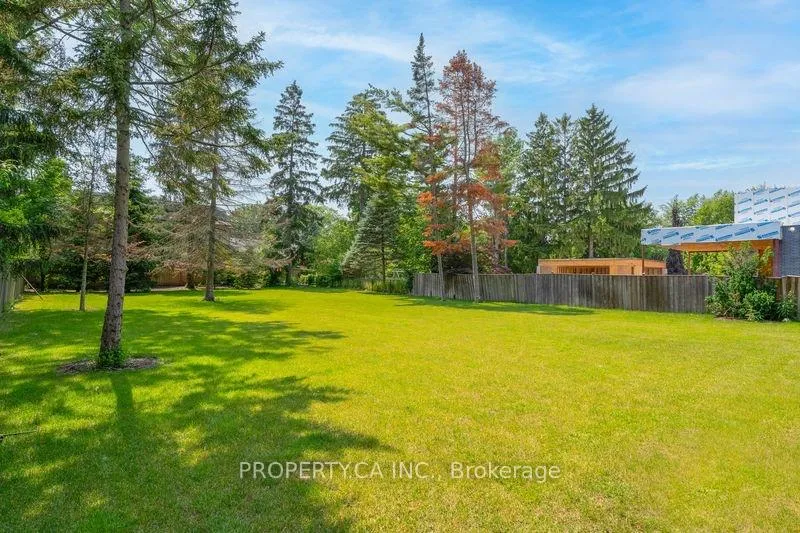 Photo 24 of 14 Belvedere Drive, Oakville, Southwest — HOMEH