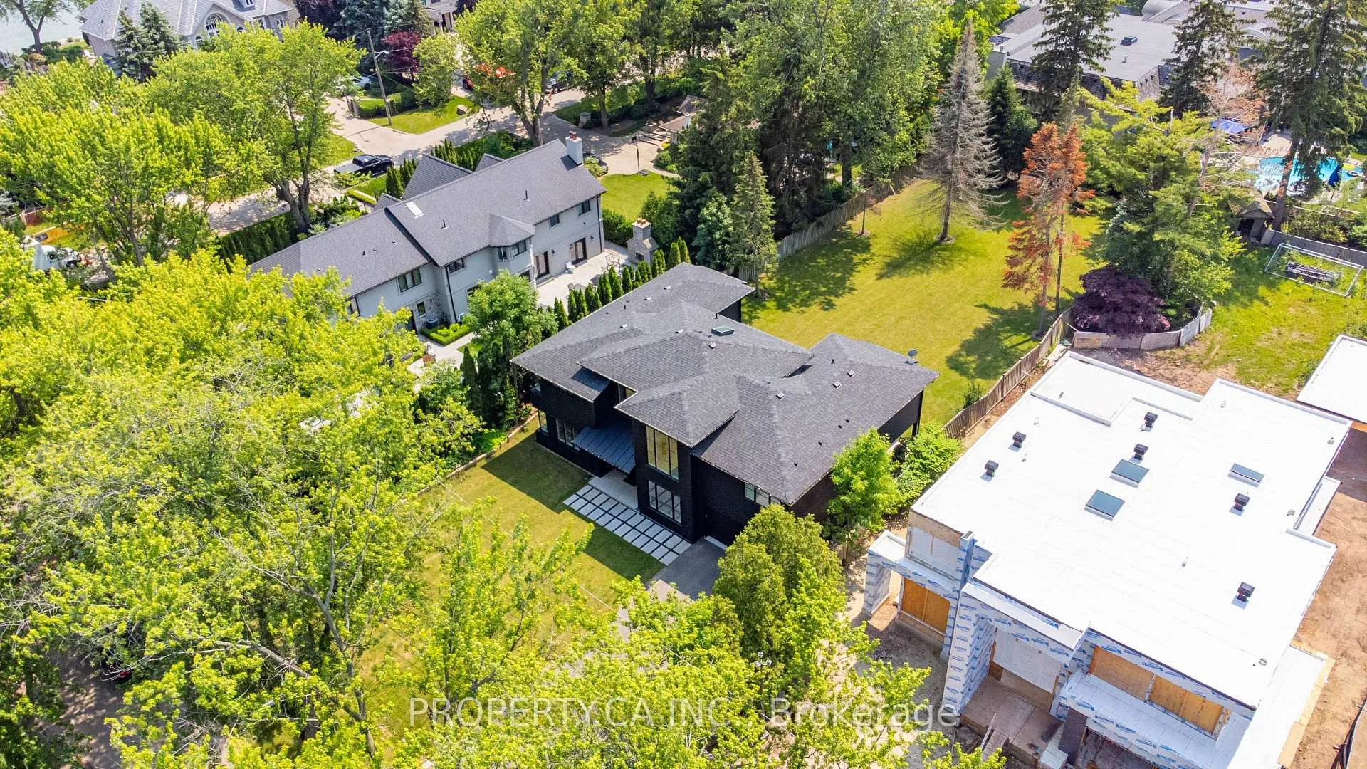 Photo 27 of 14 Belvedere Drive, Oakville, Southwest — HOMEH
