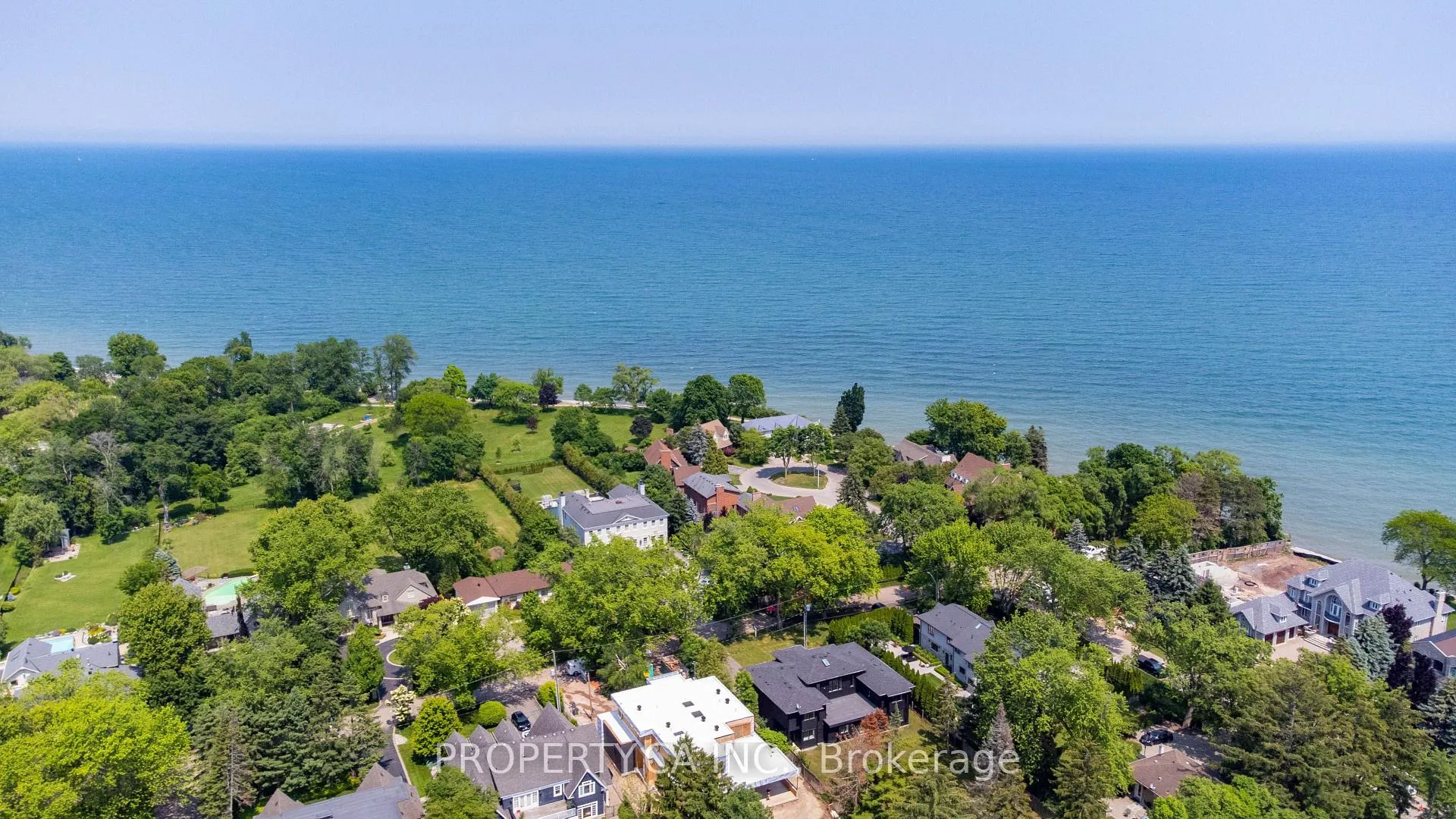 Photo 28 of 14 Belvedere Drive, Oakville, Southwest — HOMEH
