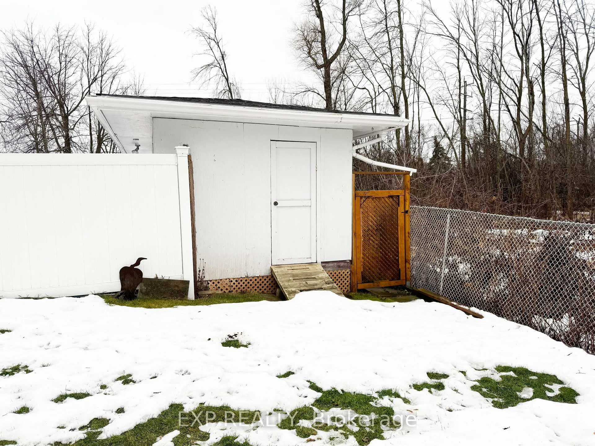 Photo 3 of 14 Dixie Place, Belleville, Belleville Ward — HOMEH