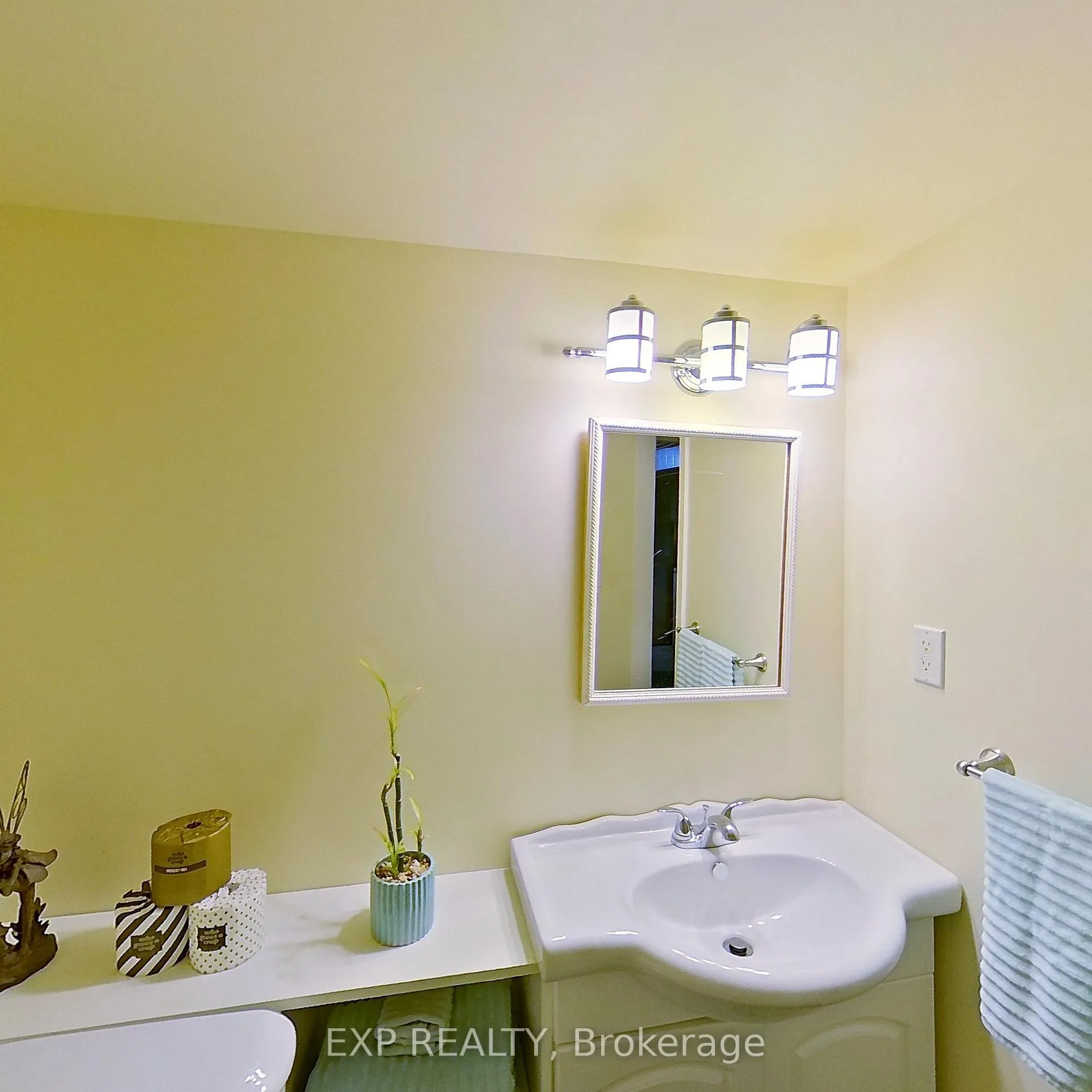Photo 18 of 14 Dixie Place, Belleville, Belleville Ward — HOMEH