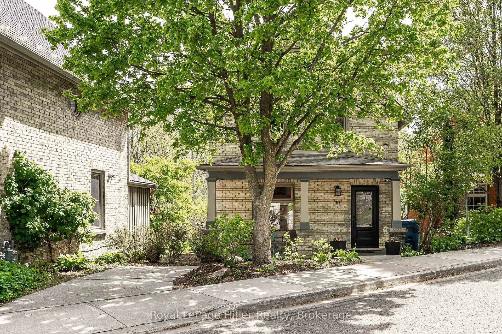 Photo 2 of 71 Douglas Street, Stratford — HOMEH