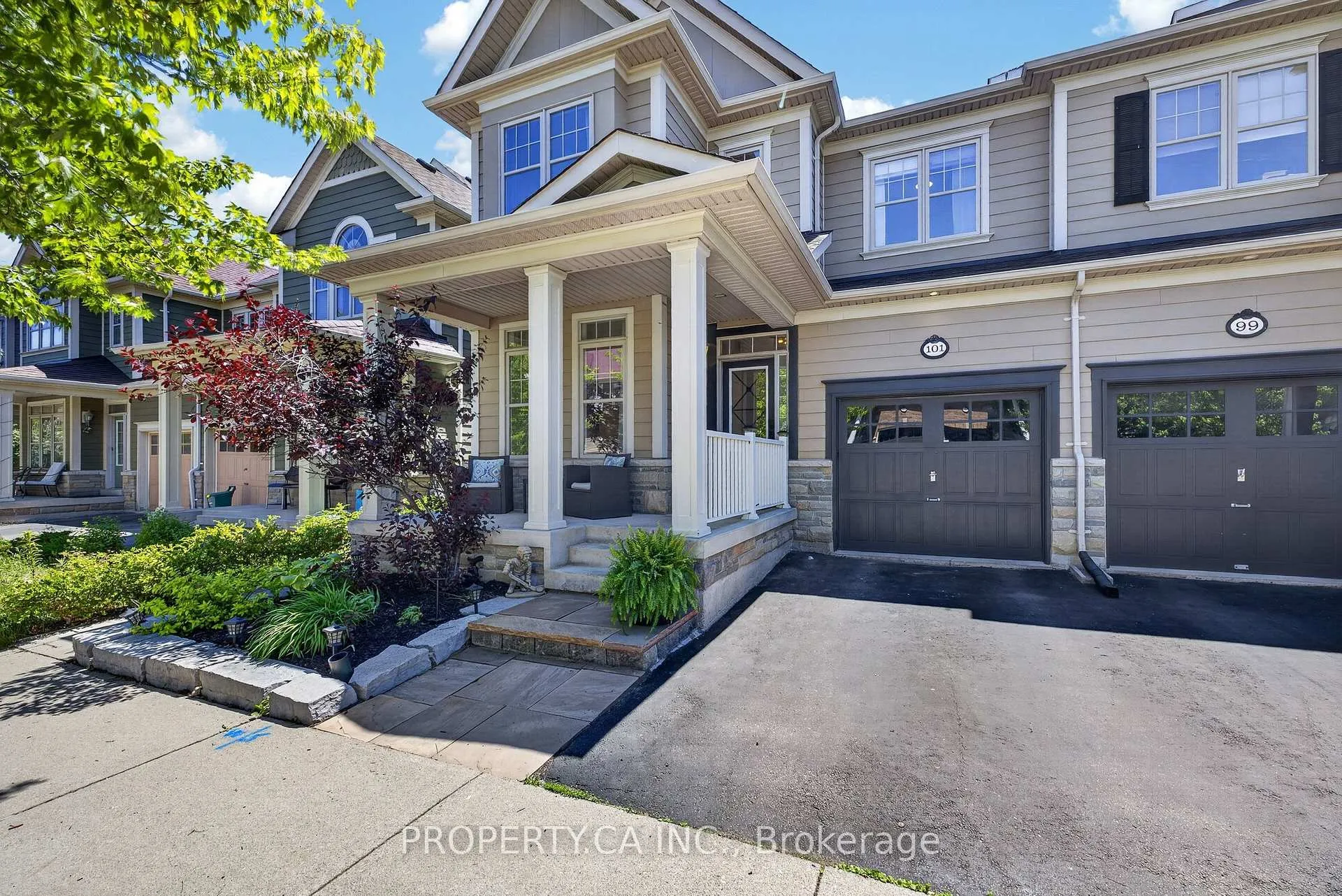 Photo 2 of 101 Aird Court, Milton, Scott — HOMEH