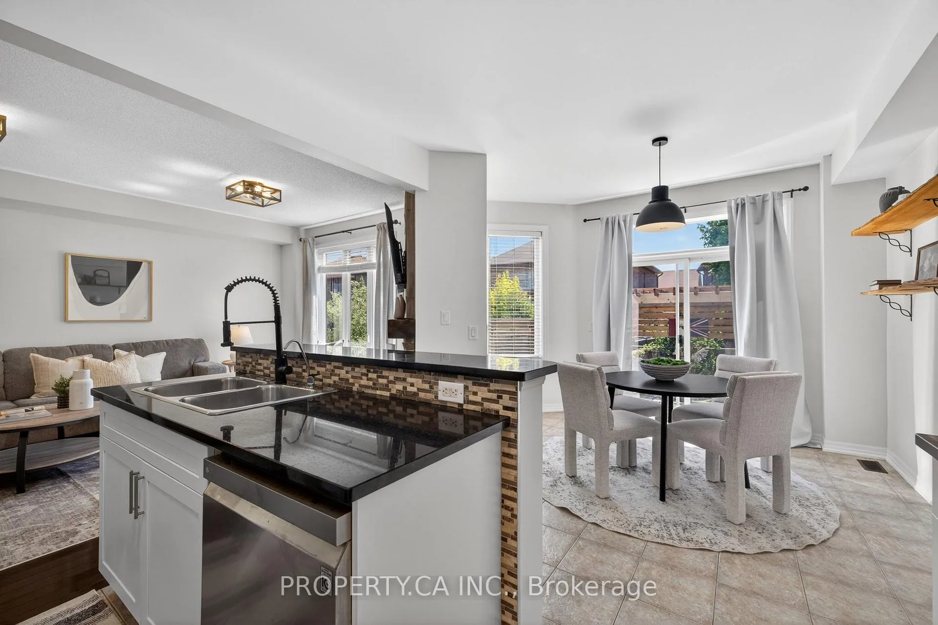 Photo 17 of 101 Aird Court, Milton, Scott — HOMEH
