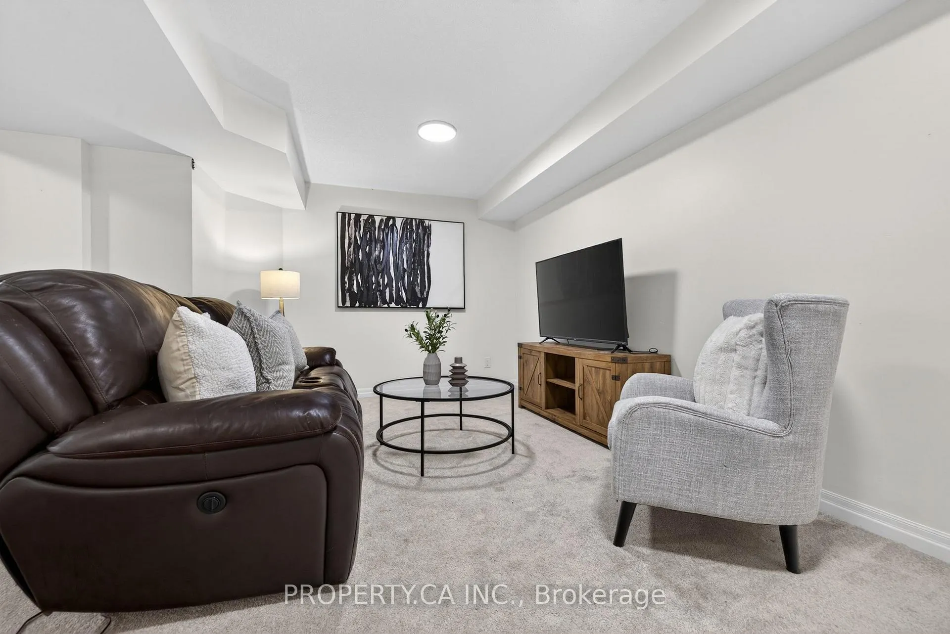 Photo 35 of 101 Aird Court, Milton, Scott — HOMEH