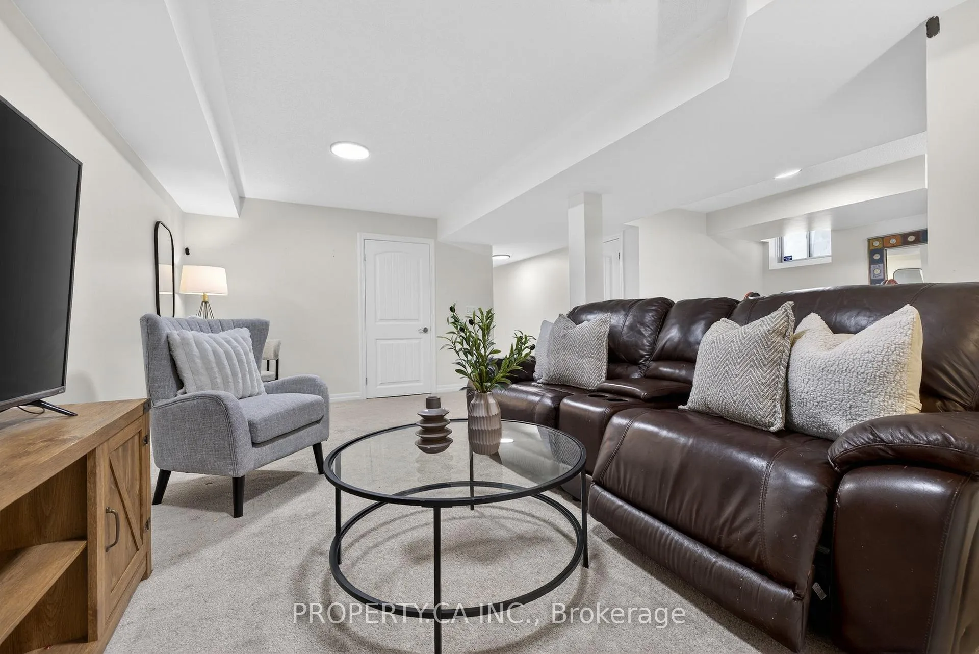 Photo 36 of 101 Aird Court, Milton, Scott — HOMEH