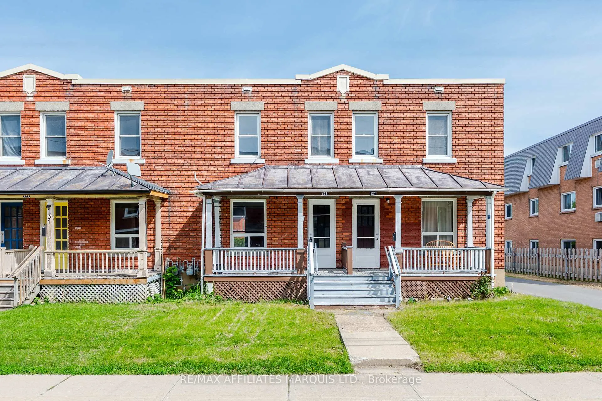 Photo 1 of 129 First Street W, Cornwall — HOMEH