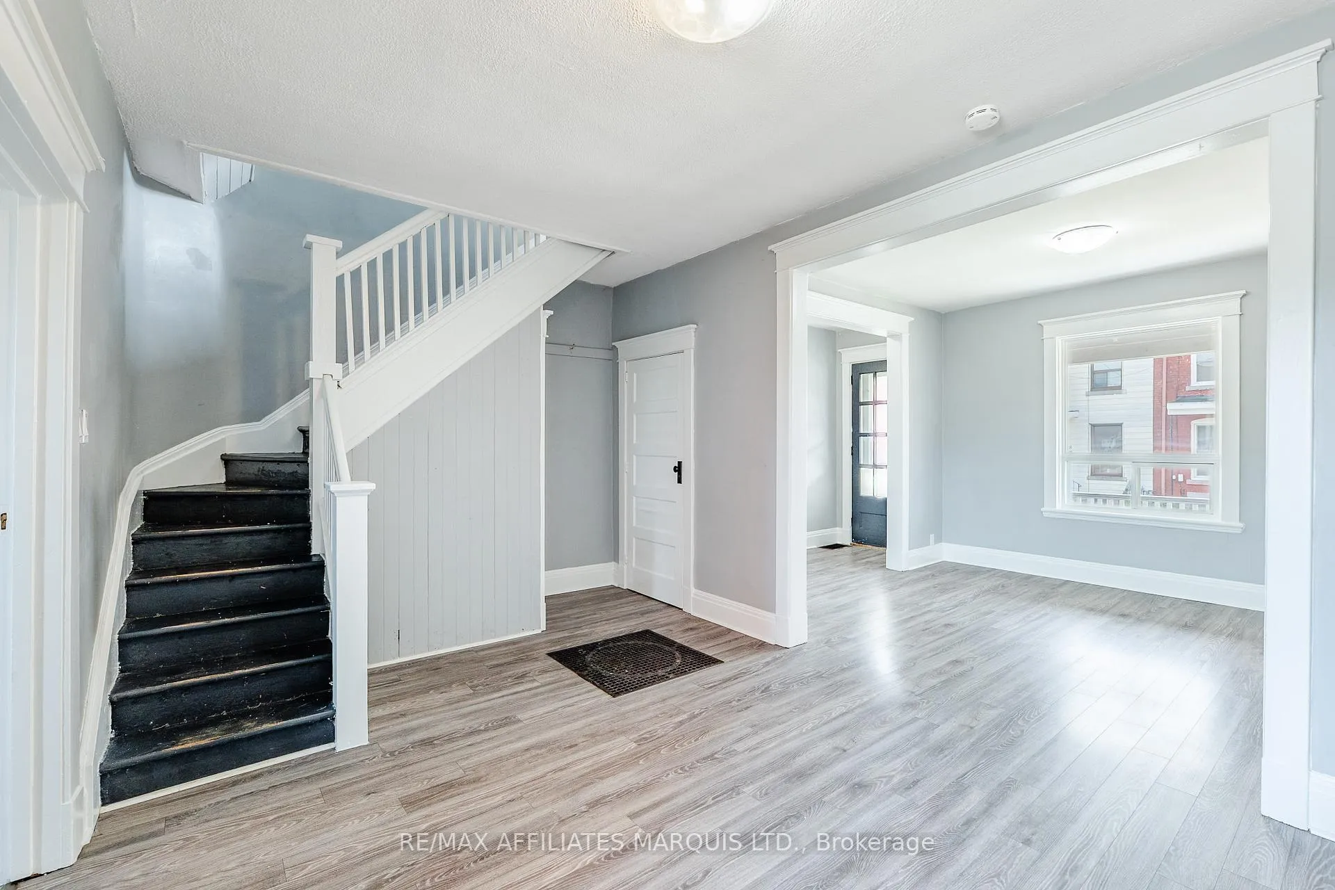 Photo 9 of 129 First Street W, Cornwall — HOMEH