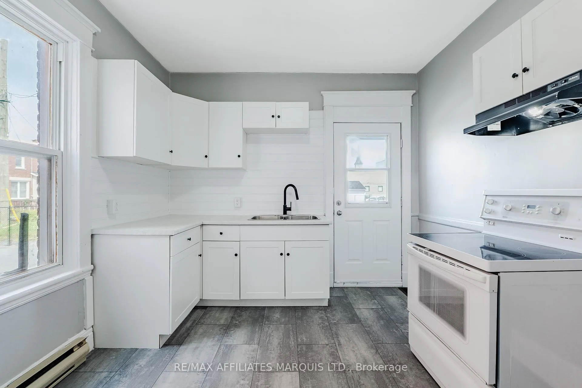 Photo 13 of 129 First Street W, Cornwall — HOMEH