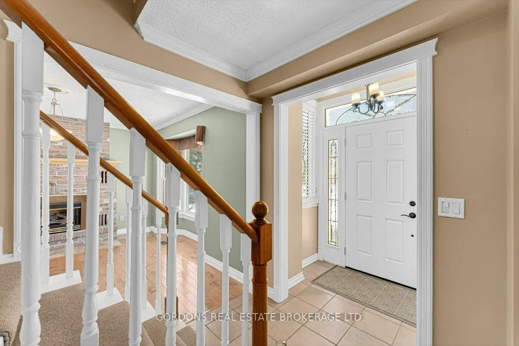 Photo 5 of 1 Buckingham Court, Kingston, Kingston East (Incl Barret Crt) — HOMEH