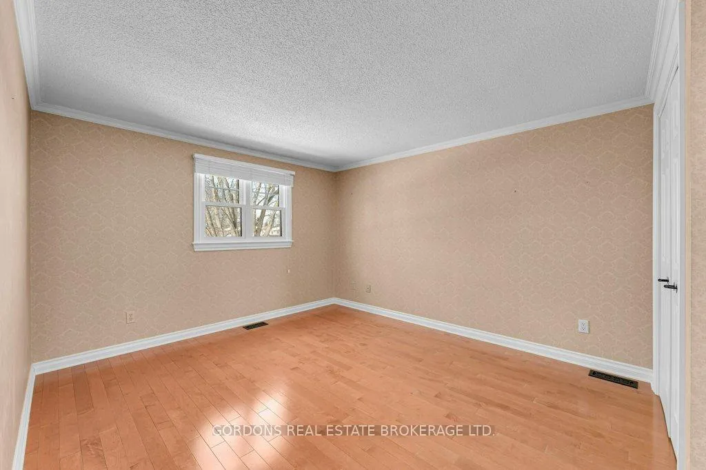 Photo 24 of 1 Buckingham Court, Kingston, Kingston East (Incl Barret Crt) — HOMEH
