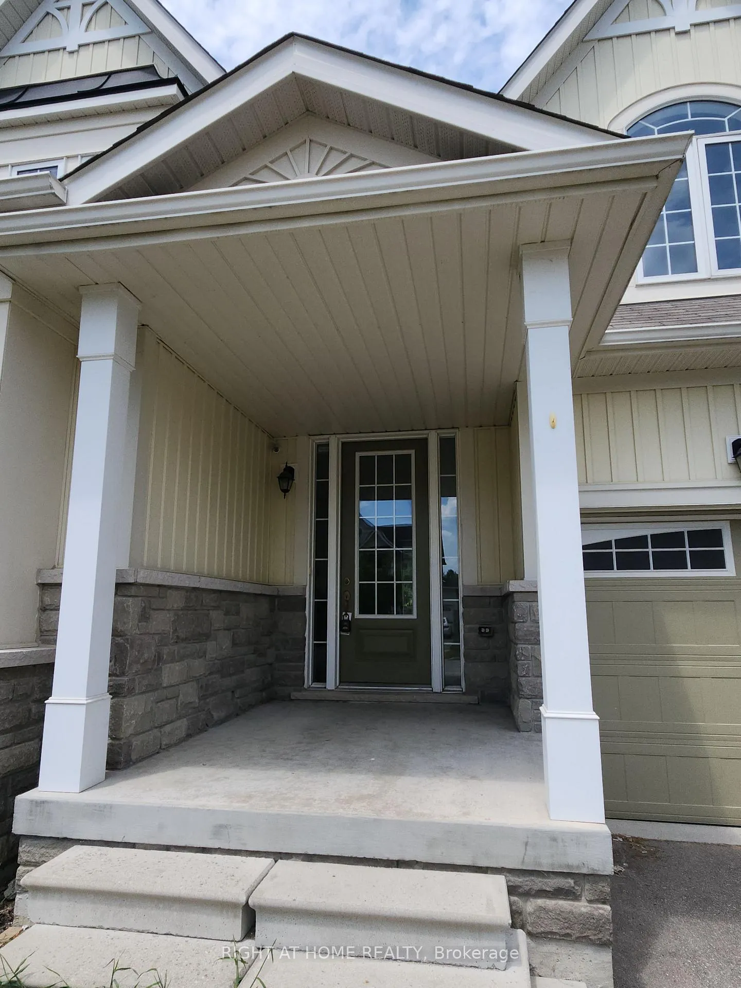 Photo 2 of 10 Collier Crescent, Essa, Angus — HOMEH