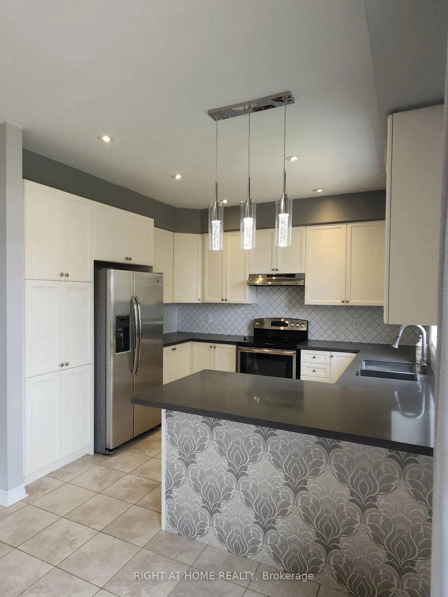 Photo 3 of 10 Collier Crescent, Essa, Angus — HOMEH
