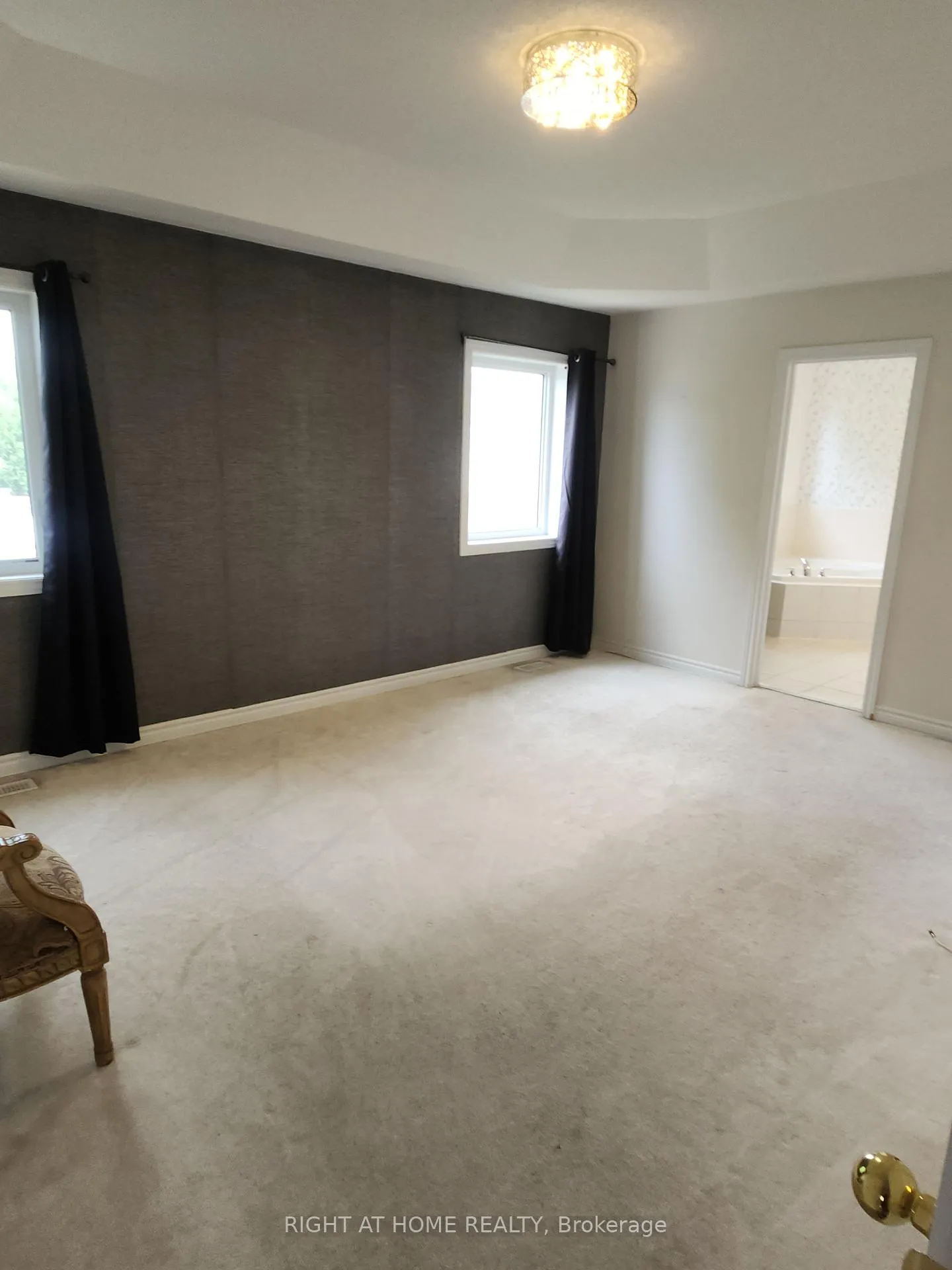 Photo 16 of 10 Collier Crescent, Essa, Angus — HOMEH