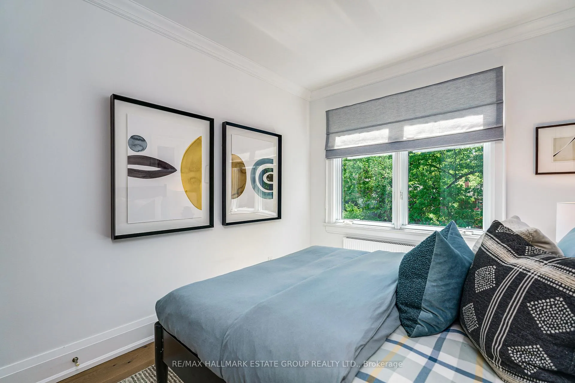 Photo 29 of 40 Courcelette Road, Scarborough, Birchcliffe-Cliffside — HOMEH