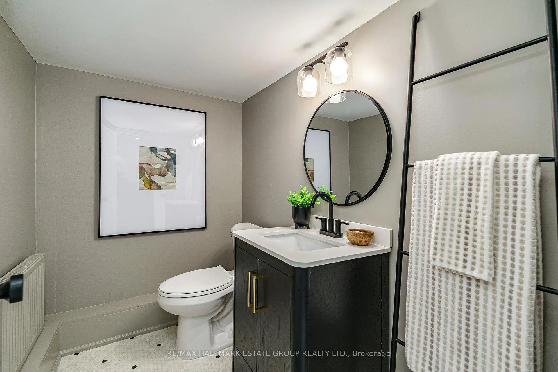 Photo 39 of 40 Courcelette Road, Scarborough, Birchcliffe-Cliffside — HOMEH
