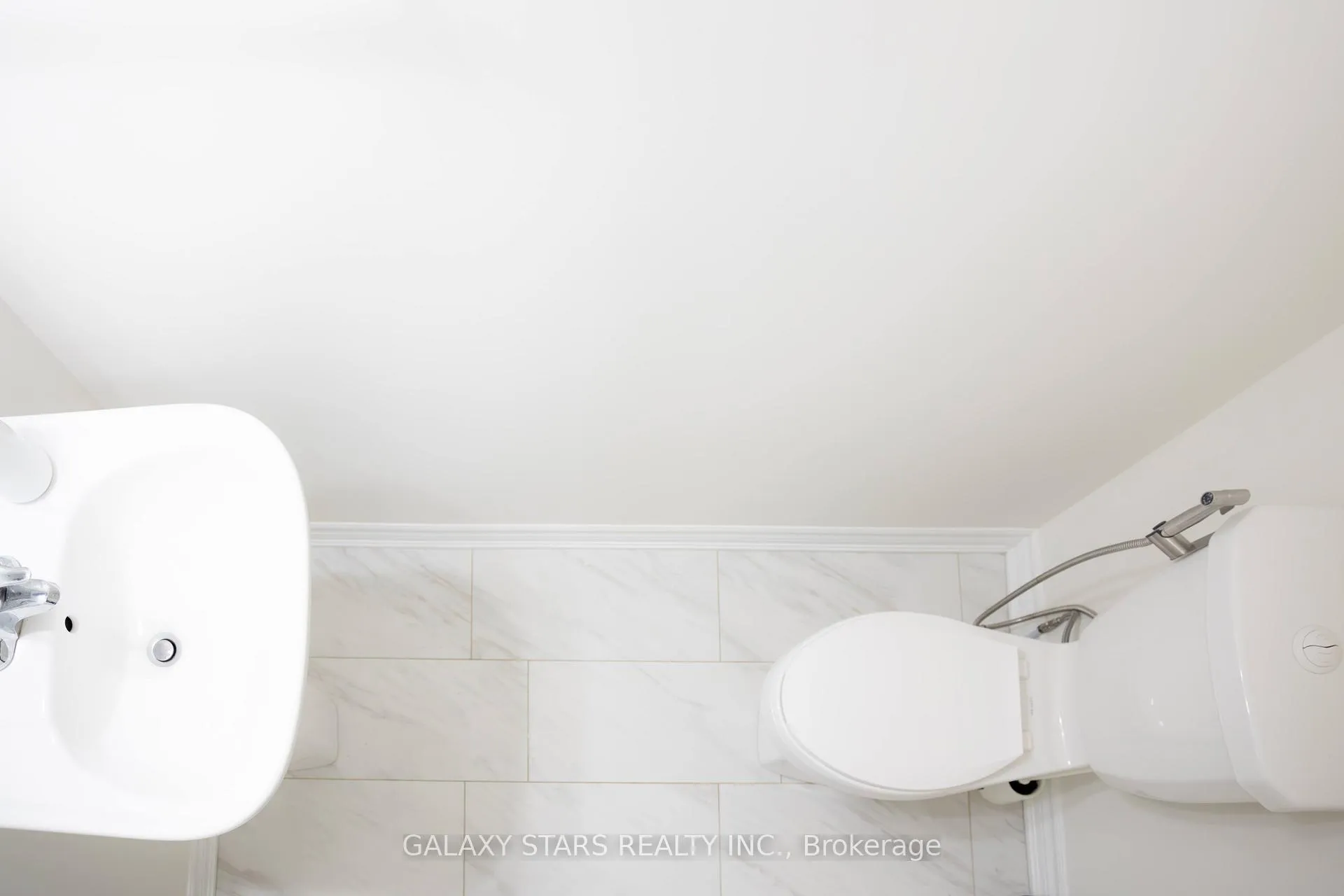 Photo 7 of Unit 508, 1034 Reflection Place, Pickering, Rural Pickering — HOMEH