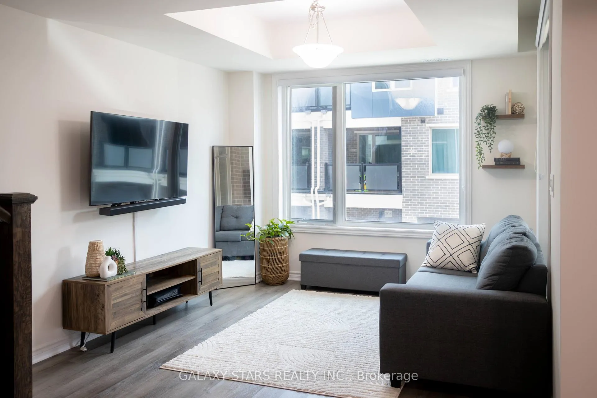 Photo 9 of Unit 508, 1034 Reflection Place, Pickering, Rural Pickering — HOMEH