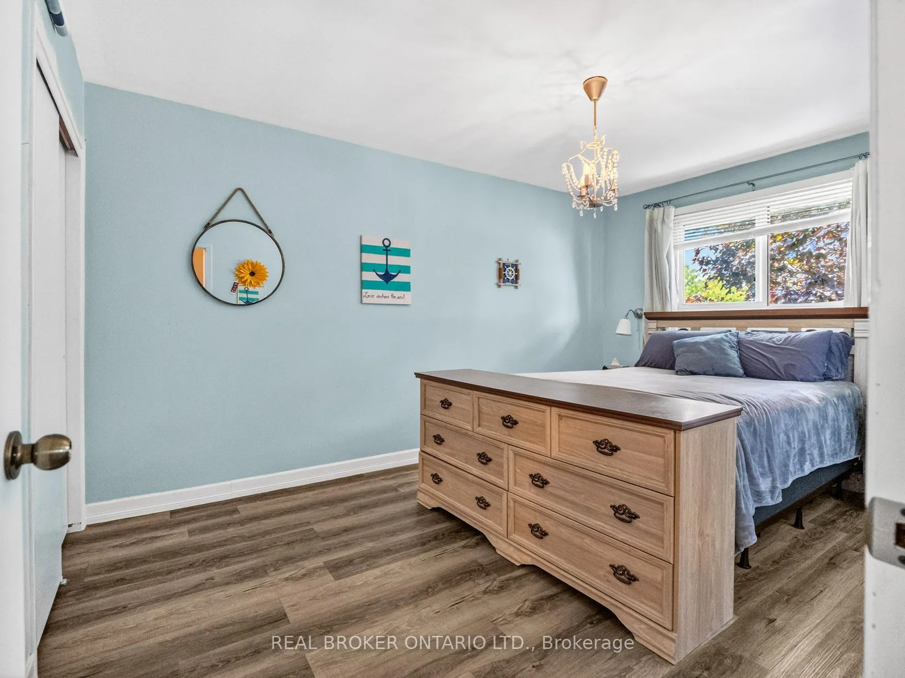 Photo 9 of 63 Harrison Avenue, Welland, Lincoln/Crowland — HOMEH