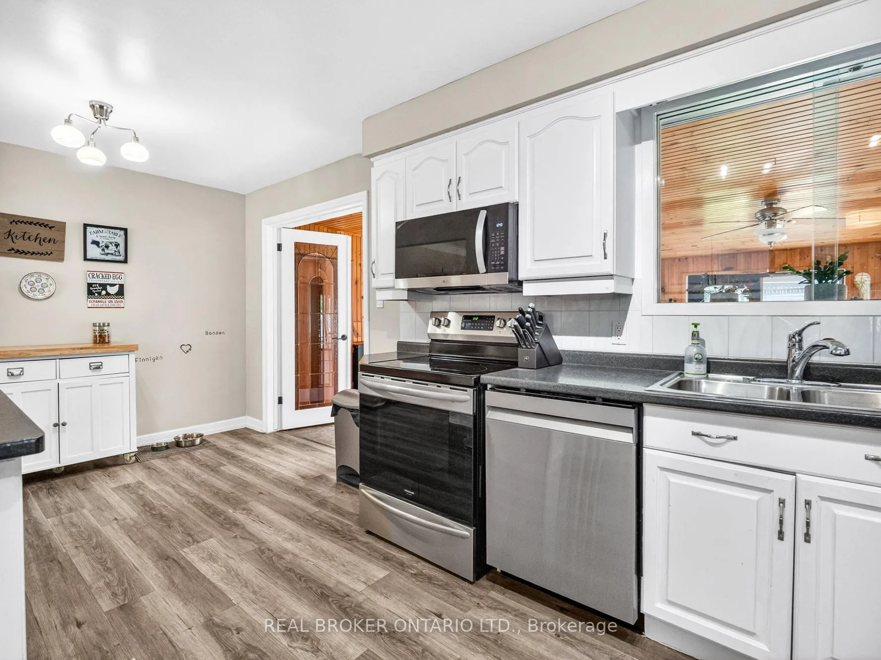 Photo 10 of 63 Harrison Avenue, Welland, Lincoln/Crowland — HOMEH