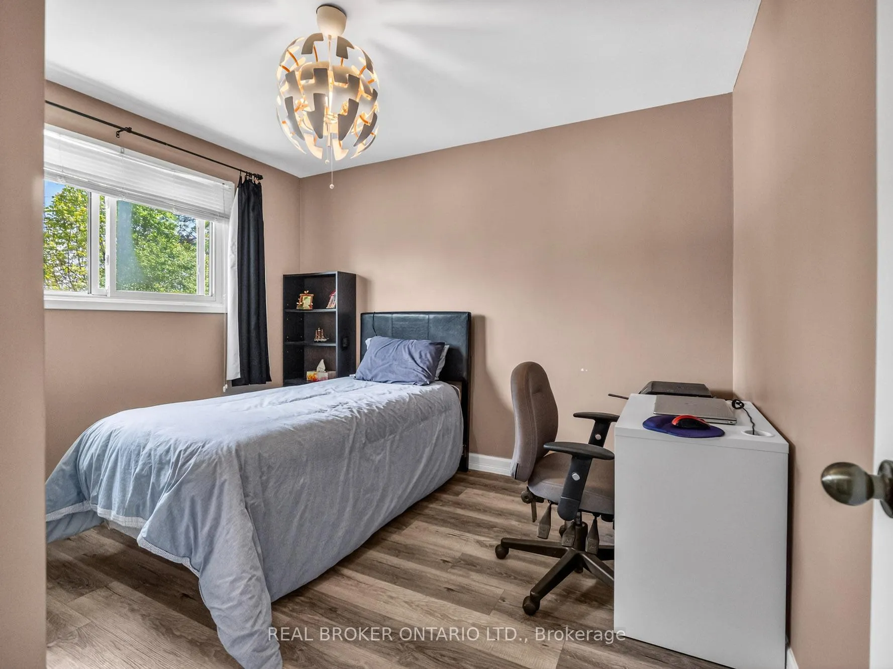 Photo 29 of 63 Harrison Avenue, Welland, Lincoln/Crowland — HOMEH