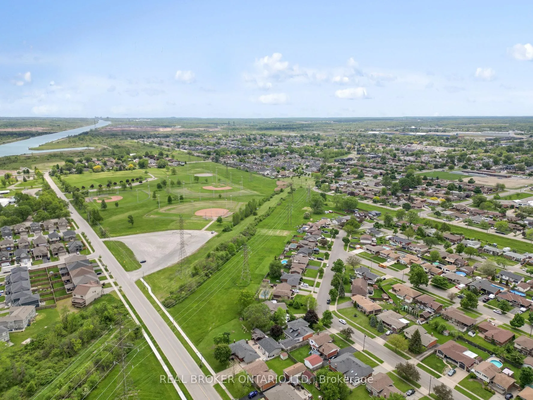 Photo 36 of 63 Harrison Avenue, Welland, Lincoln/Crowland — HOMEH