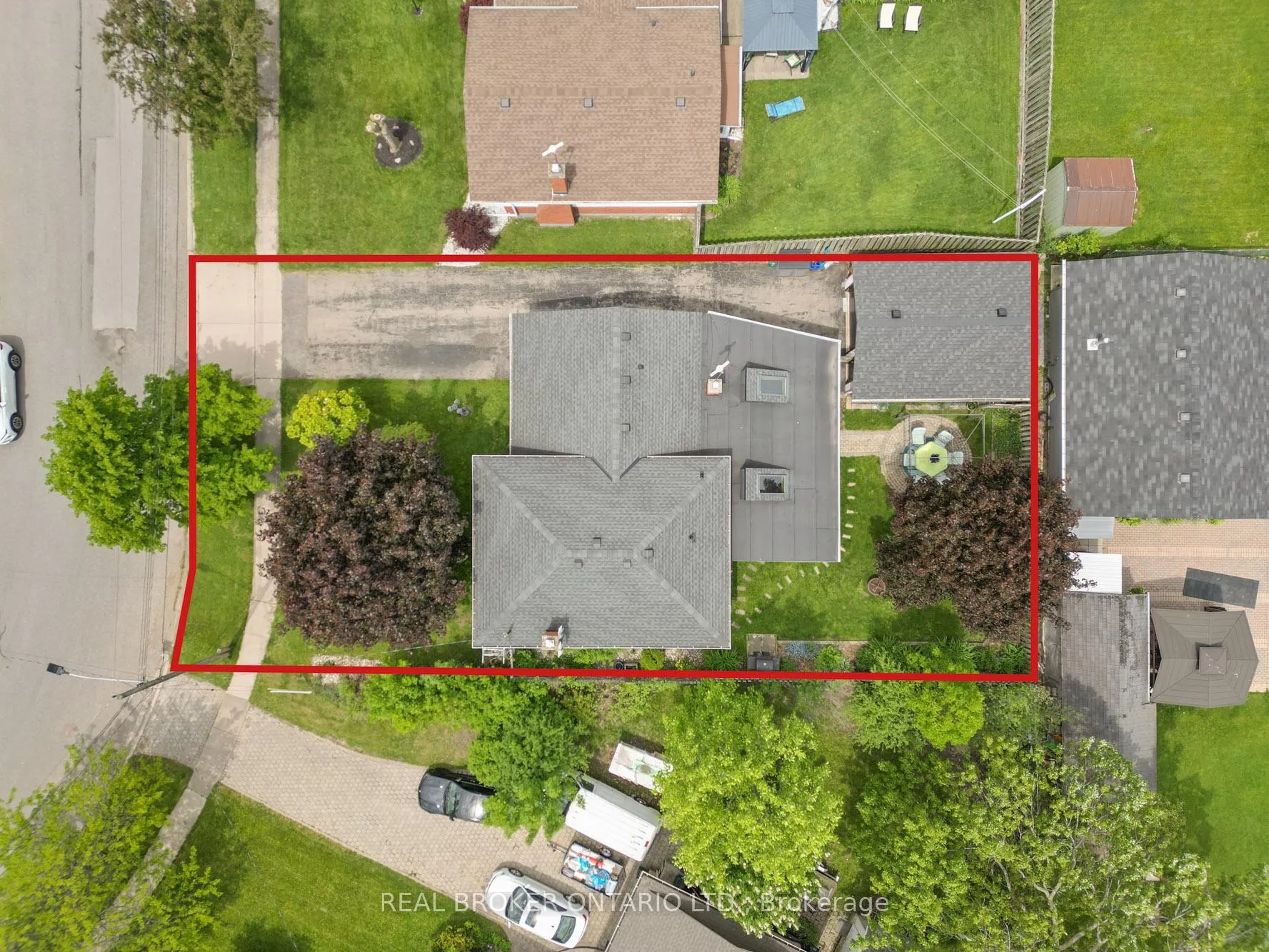 Photo 42 of 63 Harrison Avenue, Welland, Lincoln/Crowland — HOMEH