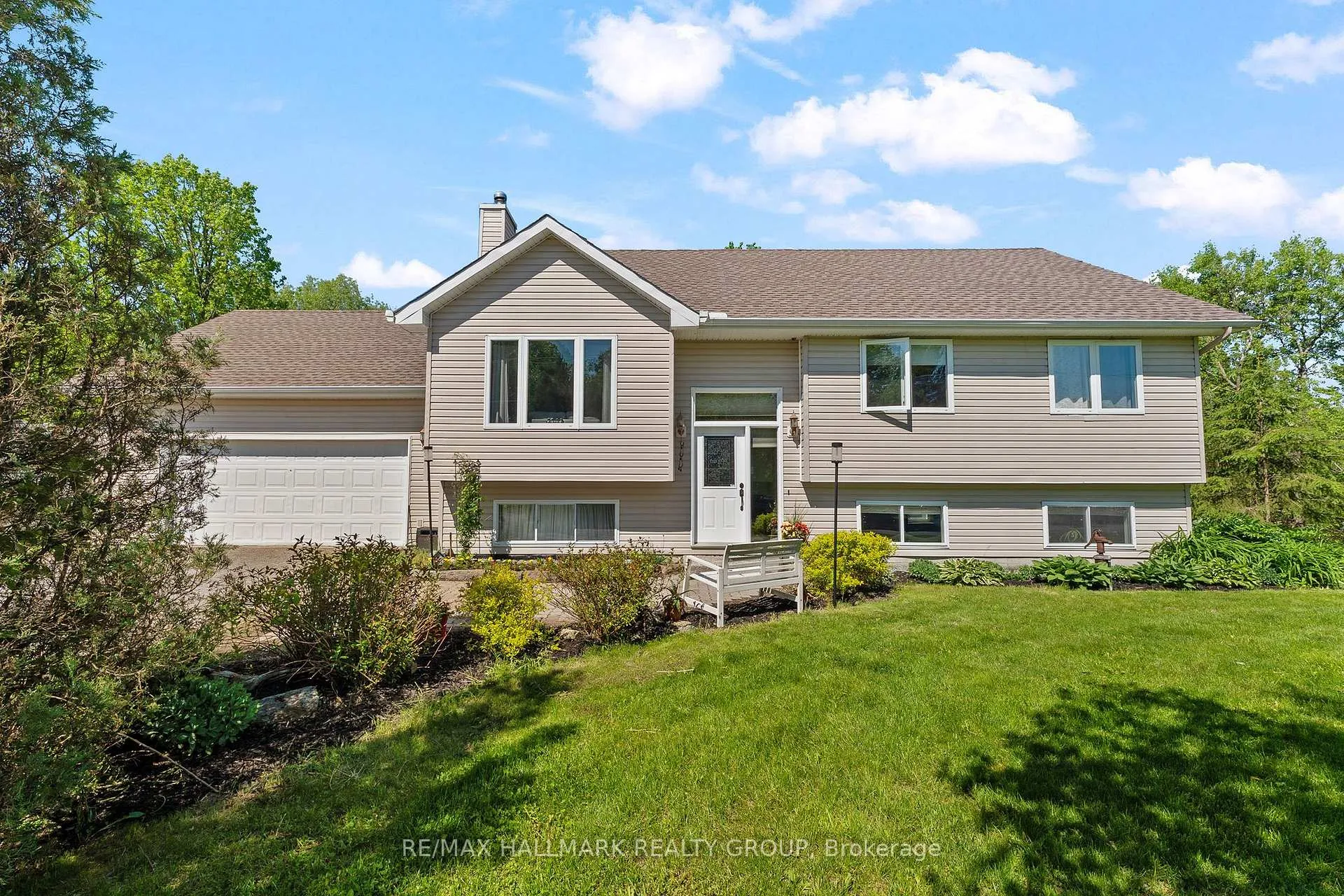 Photo 3 of 184 Old Pakenham Road, Ottawa, Fitzroy — HOMEH