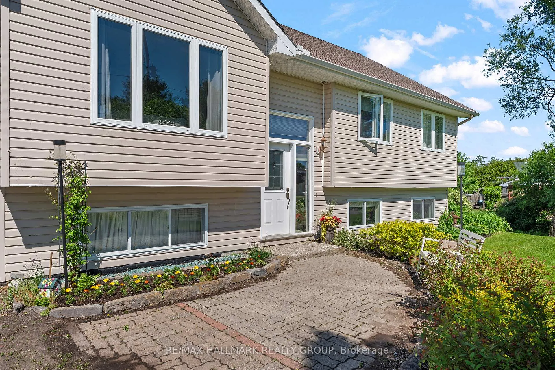 Photo 5 of 184 Old Pakenham Road, Ottawa, Fitzroy — HOMEH