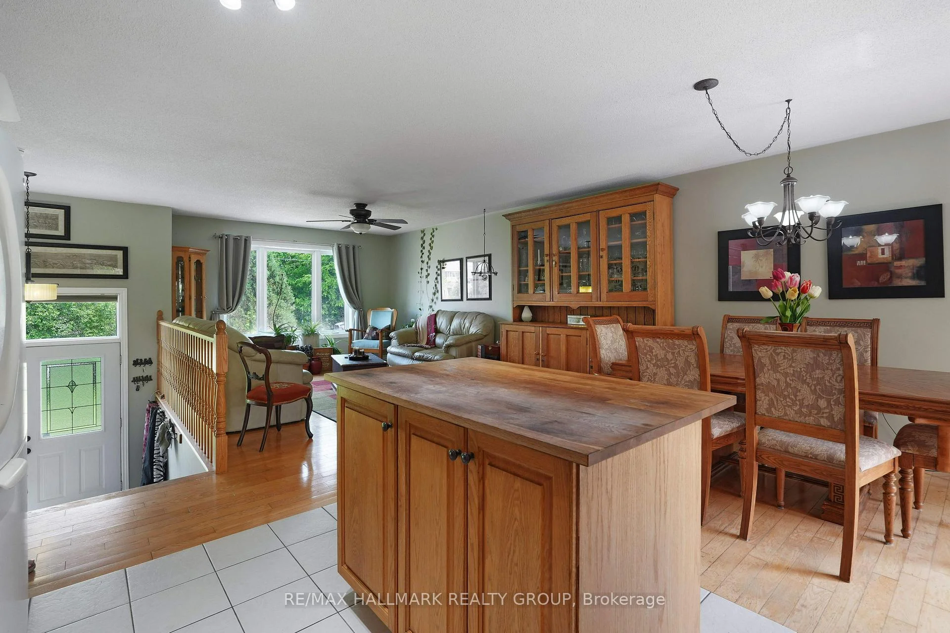Photo 13 of 184 Old Pakenham Road, Ottawa, Fitzroy — HOMEH