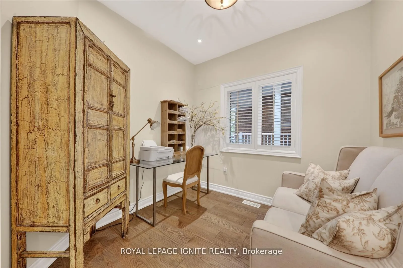 Photo 5 of 1449 Arborwood Drive, Oshawa, Taunton — HOMEH