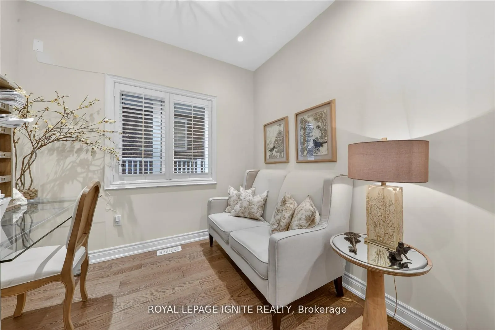 Photo 6 of 1449 Arborwood Drive, Oshawa, Taunton — HOMEH