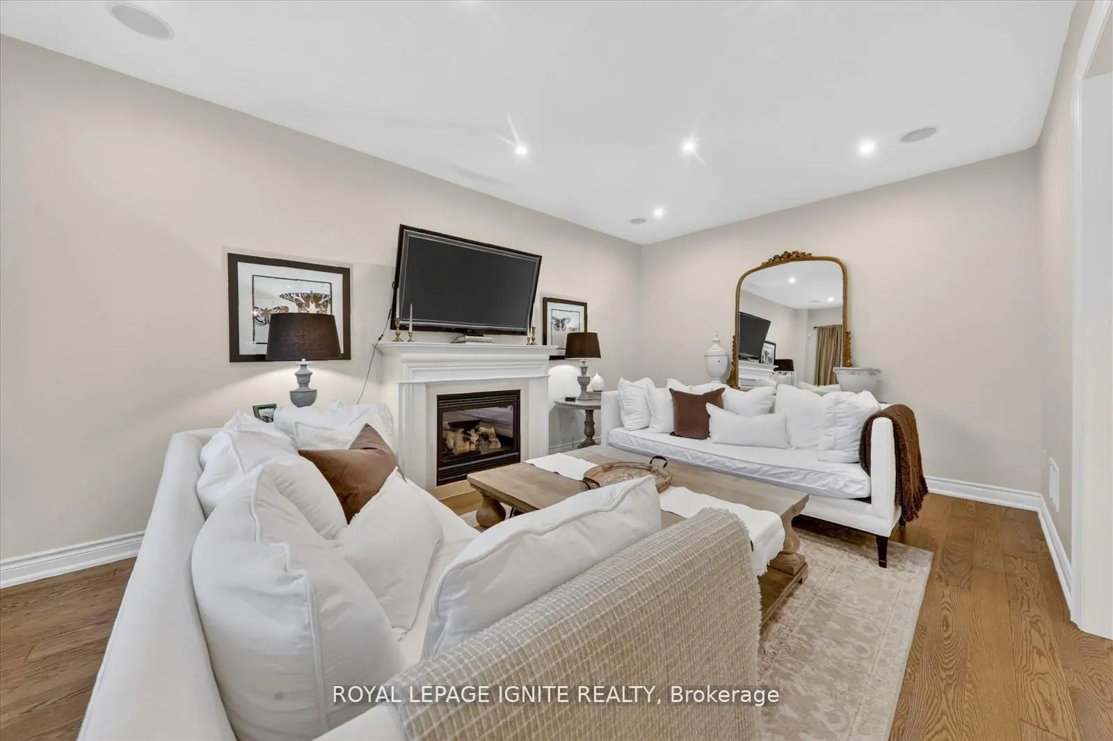 Photo 13 of 1449 Arborwood Drive, Oshawa, Taunton — HOMEH
