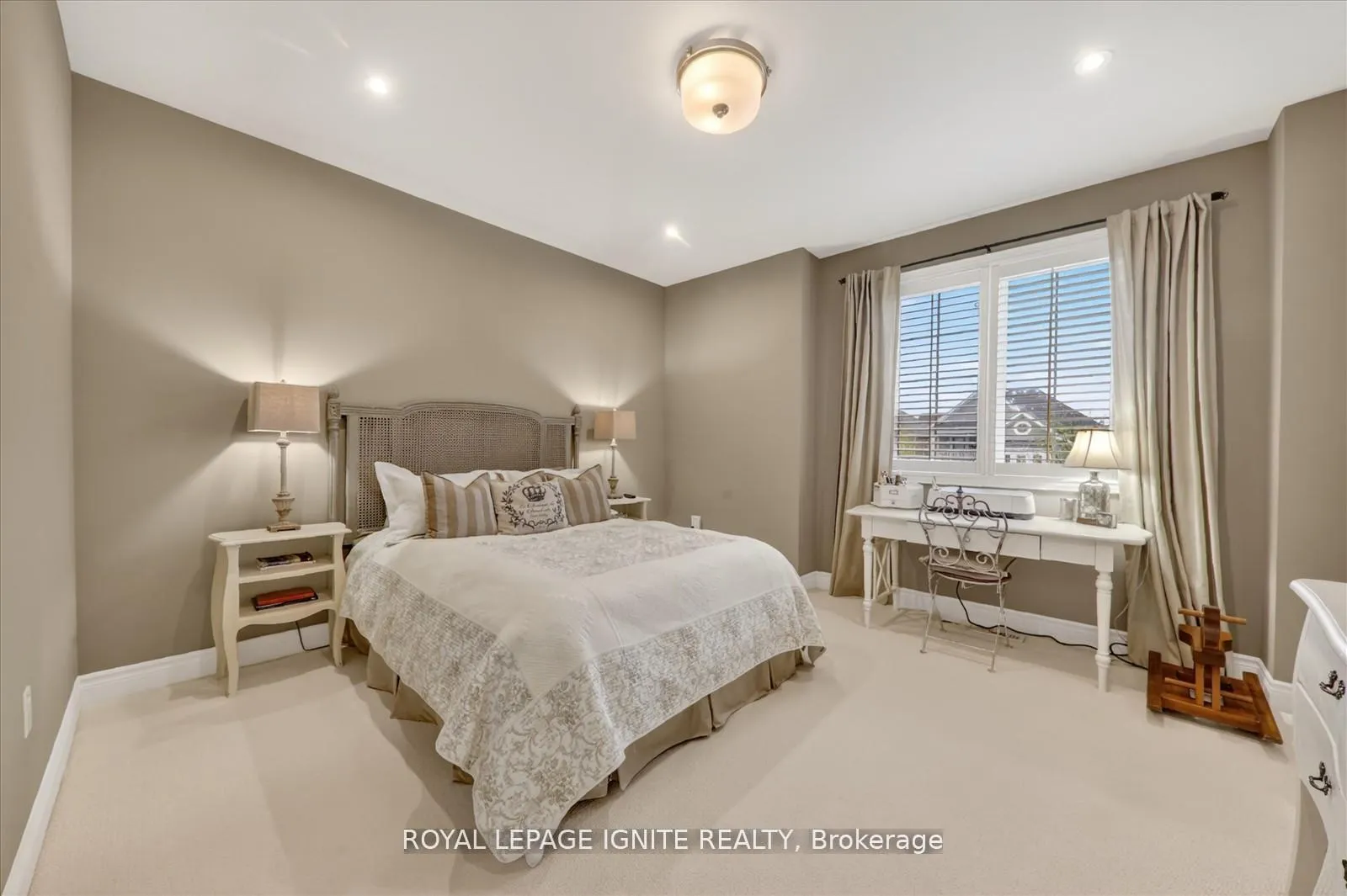 Photo 27 of 1449 Arborwood Drive, Oshawa, Taunton — HOMEH