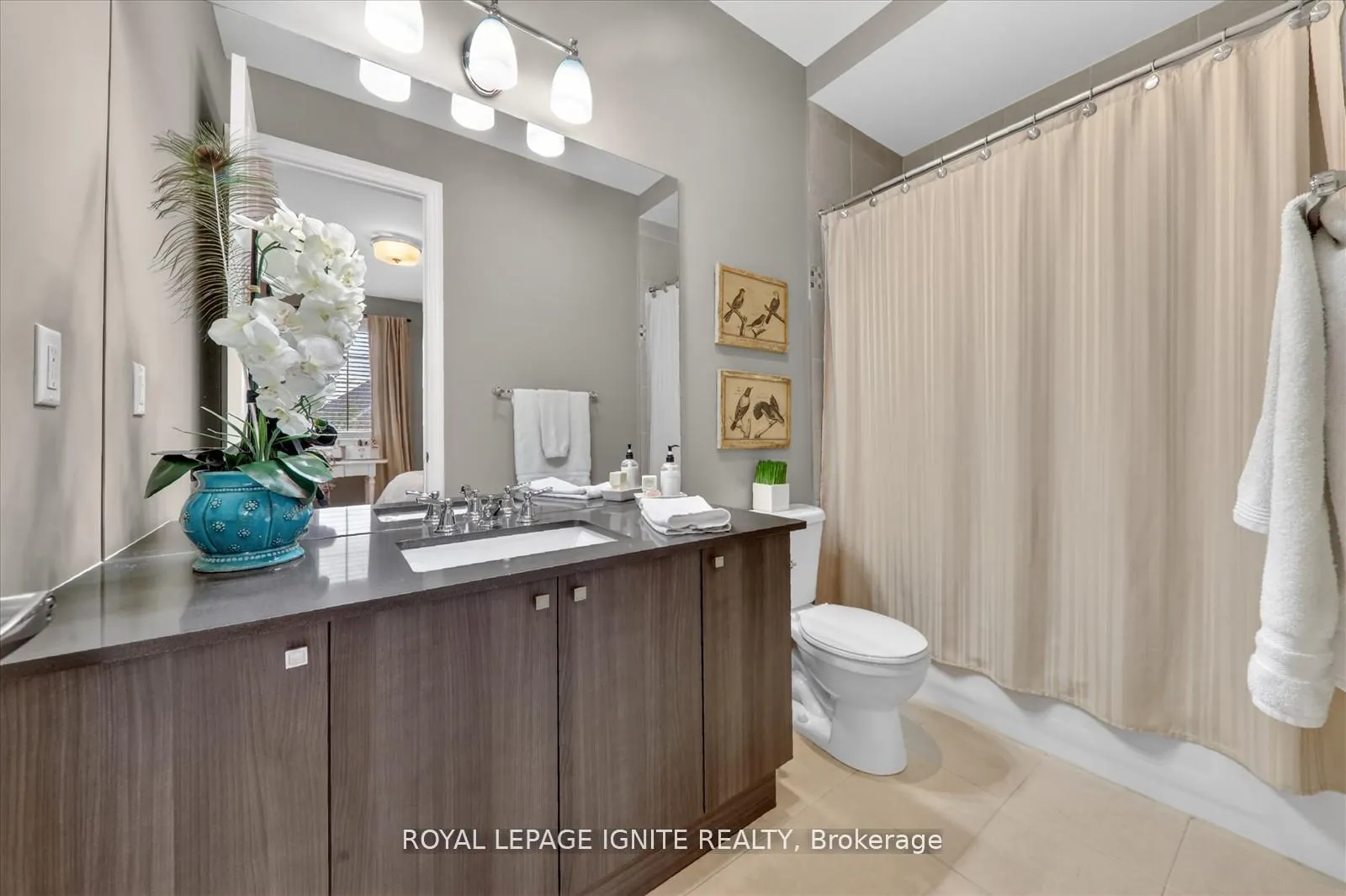 Photo 28 of 1449 Arborwood Drive, Oshawa, Taunton — HOMEH
