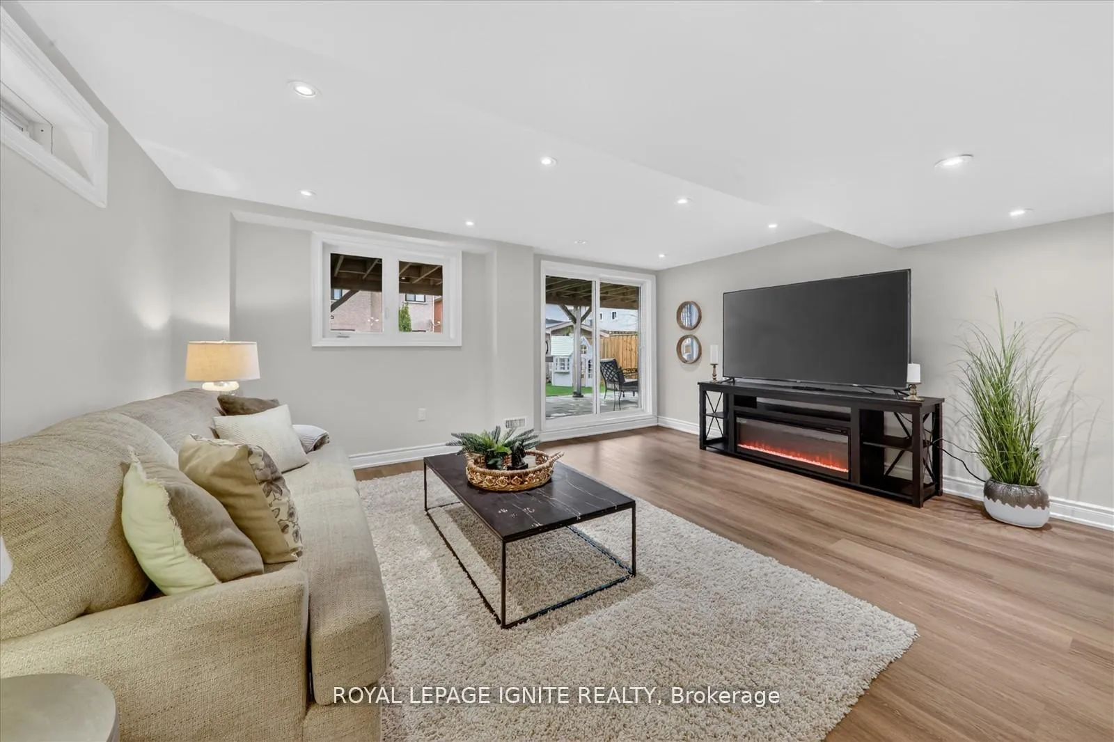 Photo 29 of 1449 Arborwood Drive, Oshawa, Taunton — HOMEH