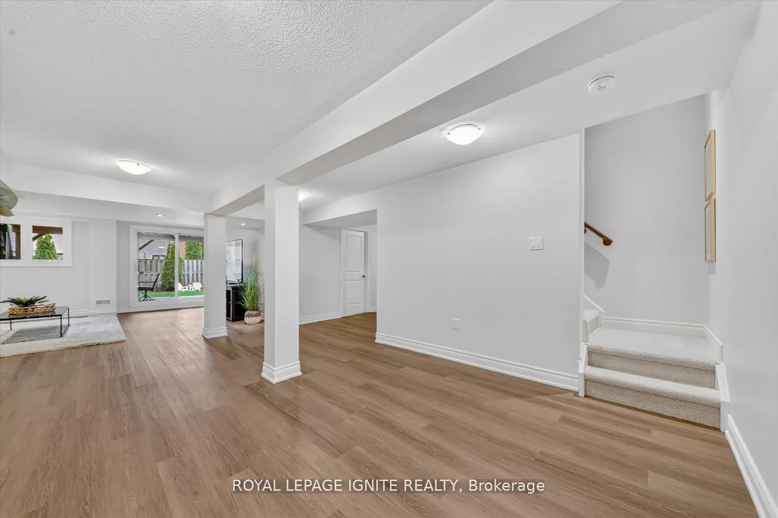 Photo 33 of 1449 Arborwood Drive, Oshawa, Taunton — HOMEH