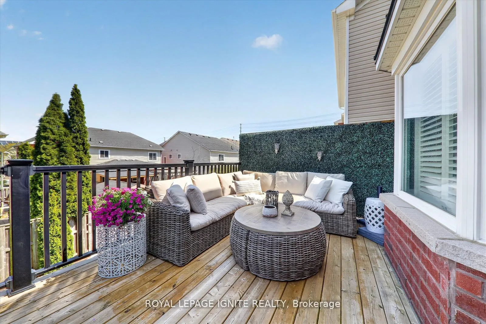 Photo 37 of 1449 Arborwood Drive, Oshawa, Taunton — HOMEH