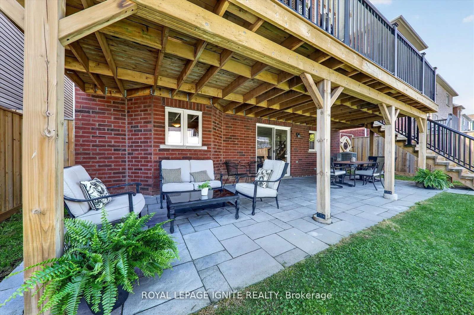 Photo 40 of 1449 Arborwood Drive, Oshawa, Taunton — HOMEH