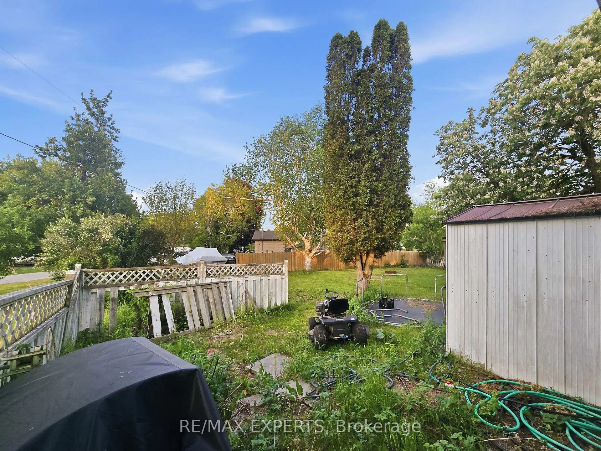 Photo 6 of 47 Walnut Street, New Tecumseth, Alliston — HOMEH