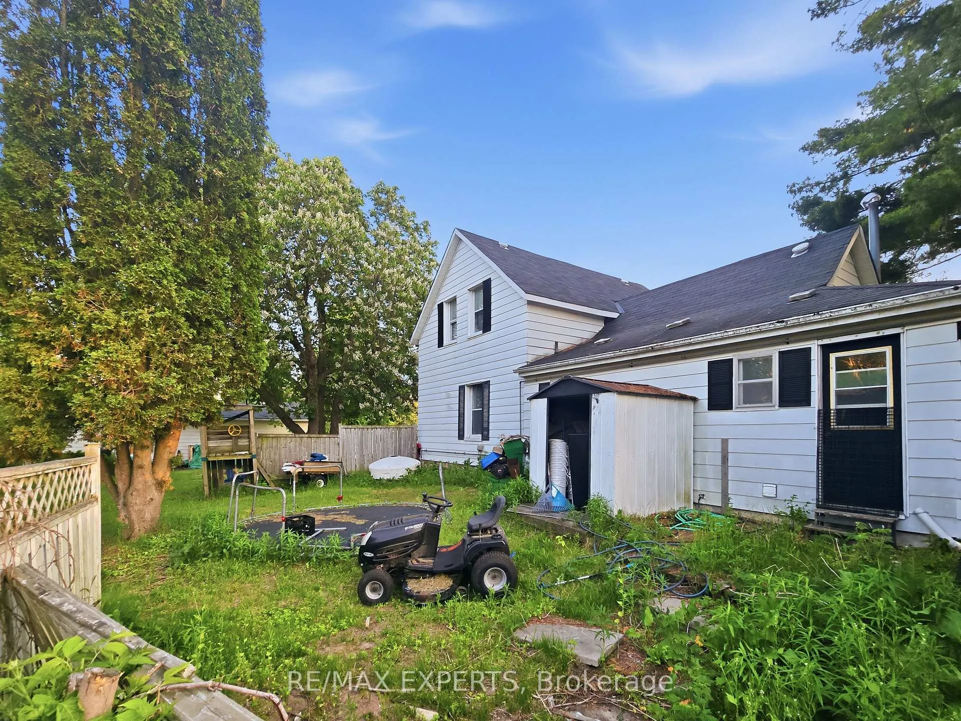 Photo 7 of 47 Walnut Street, New Tecumseth, Alliston — HOMEH