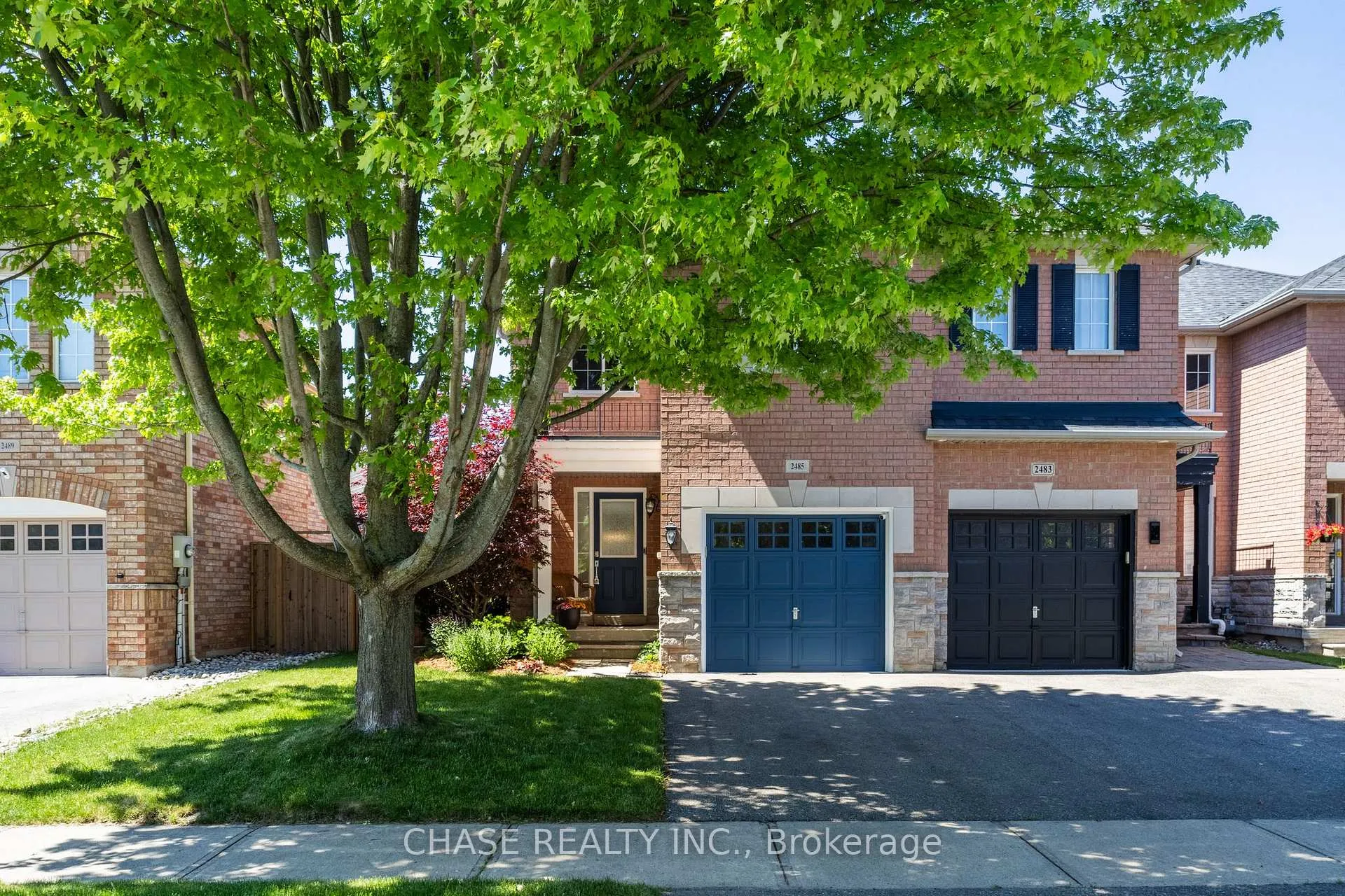 Photo 3 of 2485 Newcastle Crescent, Oakville, West Oak Trails — HOMEH