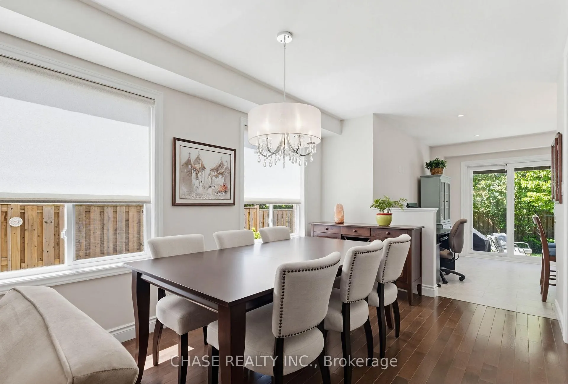 Photo 5 of 2485 Newcastle Crescent, Oakville, West Oak Trails — HOMEH