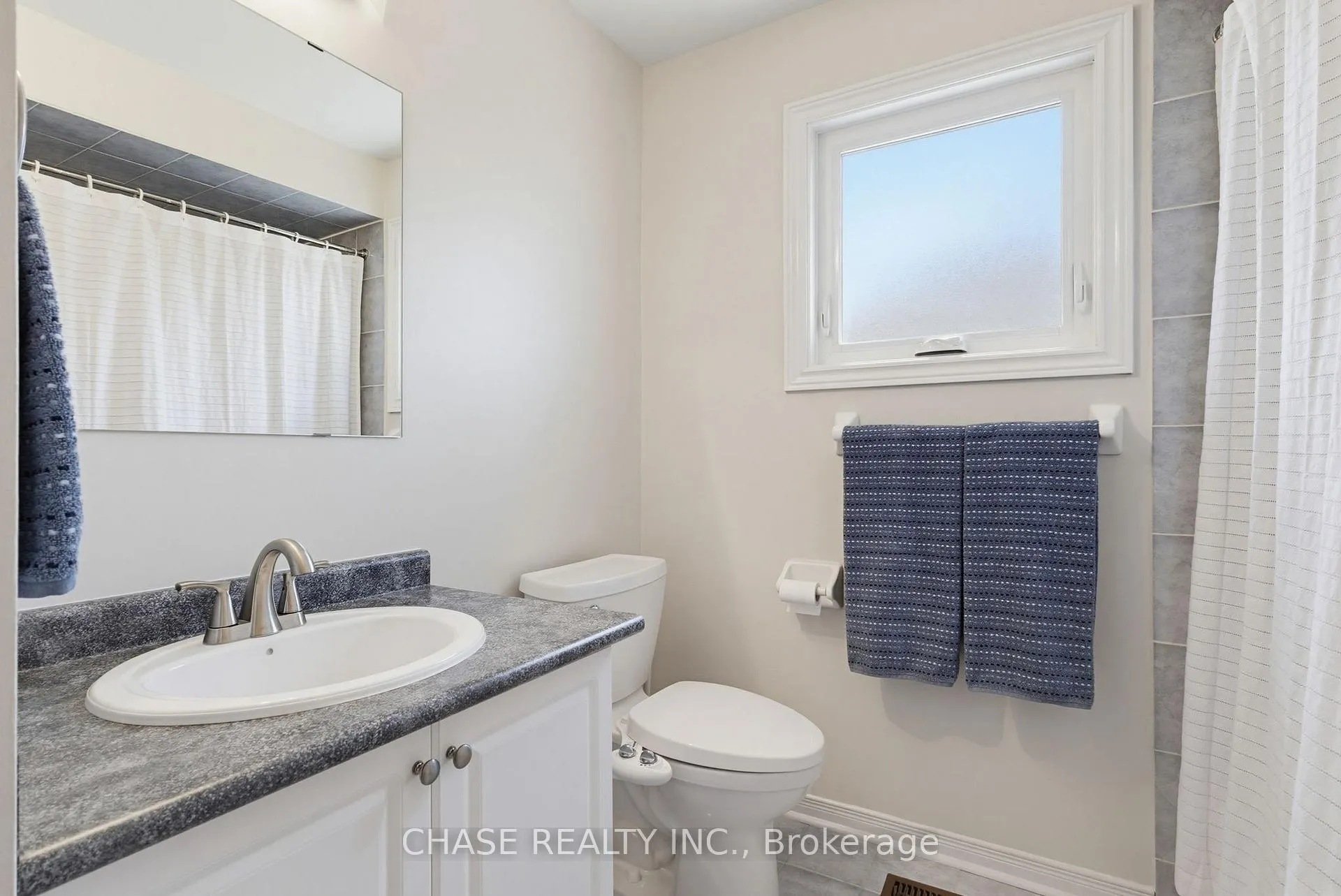 Photo 20 of 2485 Newcastle Crescent, Oakville, West Oak Trails — HOMEH