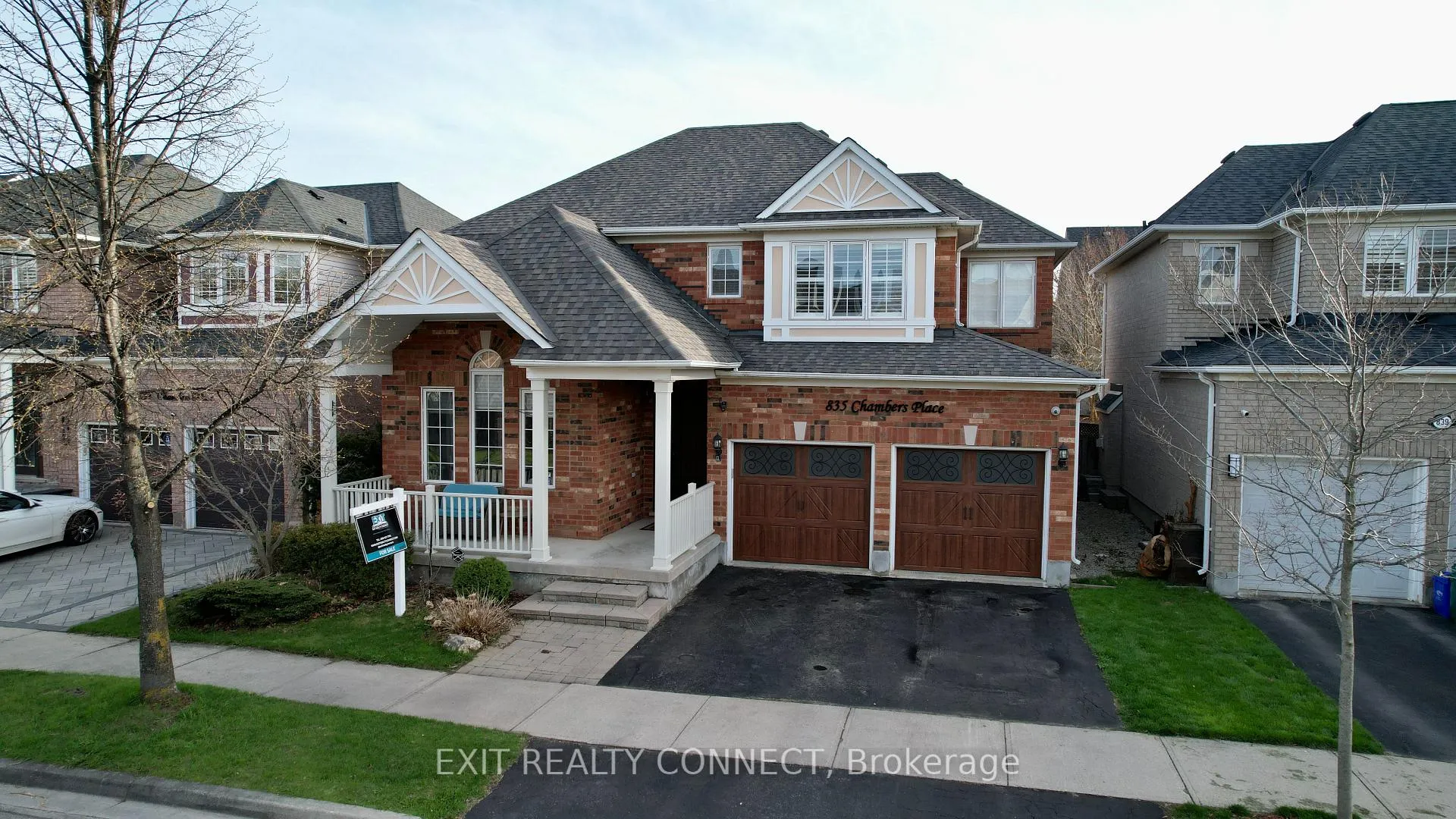 Front of 835 Chambers Place